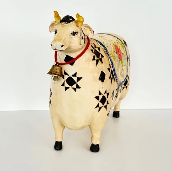 Jim Shore Quilted/Floral Cow Figurine - Picture 3 of 14